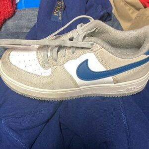 Nike Air Force 1 LV8 GS Athletic Club Smoke Grey Blue Shoes DH9788-001 Sz 1y